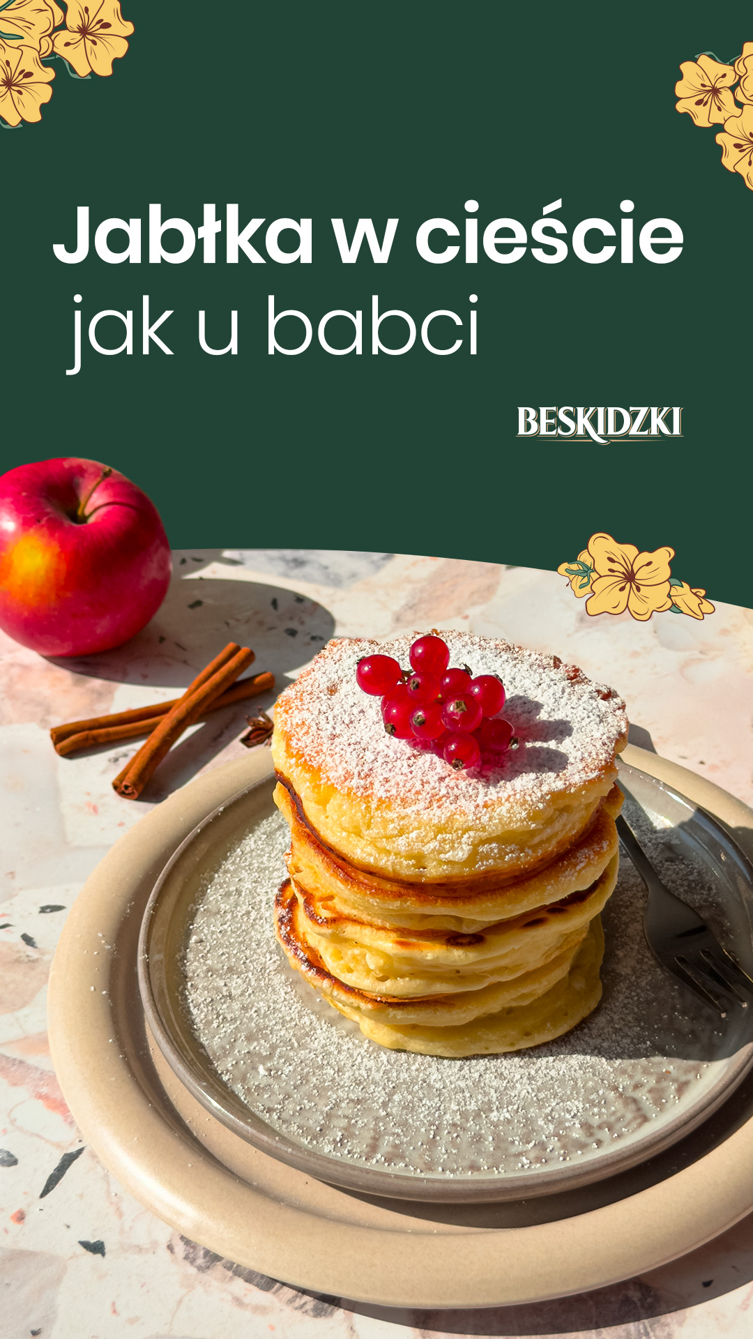 Placuszki z jabłkami smażone na oleju Beskidzkim podane z cukrem pudrem